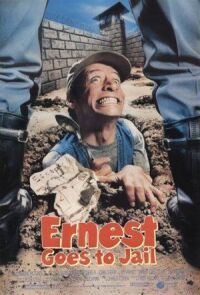 Постер к фильму Эрнест идет в тюрьму (1990) смотреть онлайн на киного