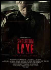 Постер к фильму Озеро скелетов (2011) смотреть онлайн на киного